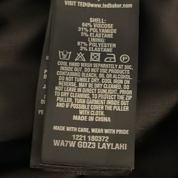 TED BAKER London‎ LAYLAHI Over the Shoulder Ruffle Dress Black Mini SZ 0 2 Party - Picture 7 of 8